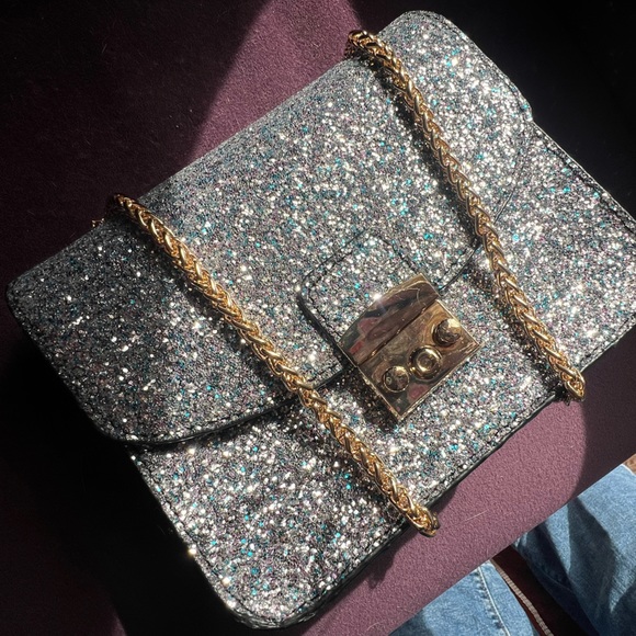 French Connection Glitter Bag with Gold chain Never used. - Picture 5 of 10
